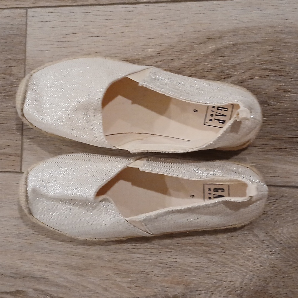 NWOT Gap Kids Espadrilles